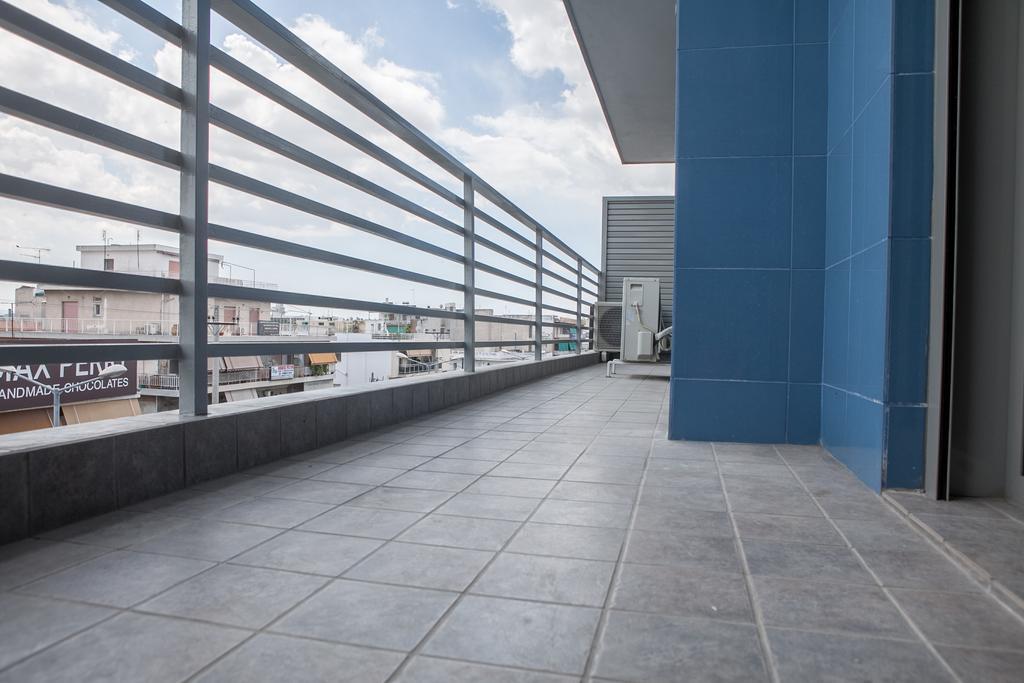 Lak Peristeri Homes